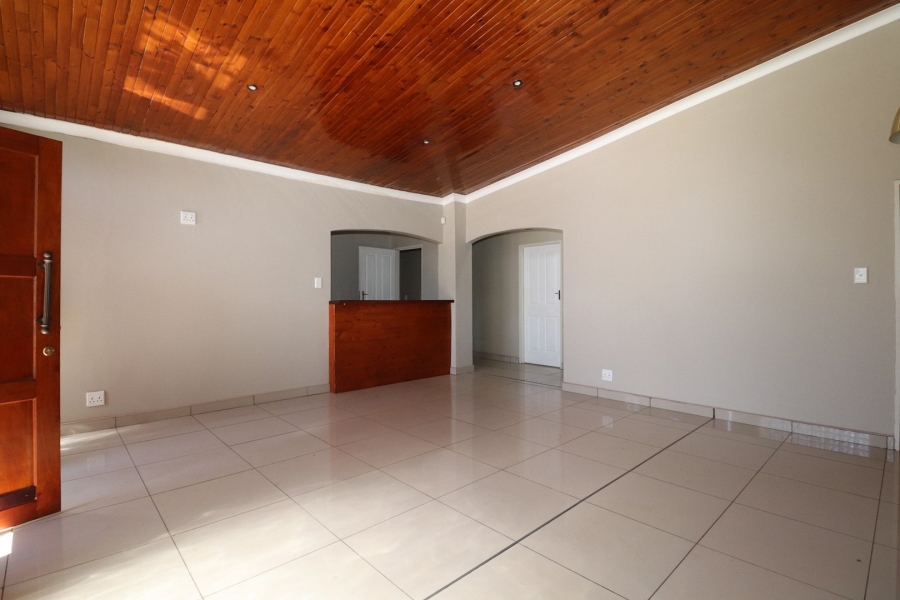 To Let commercial Property for Rent in Wilkoppies North West
